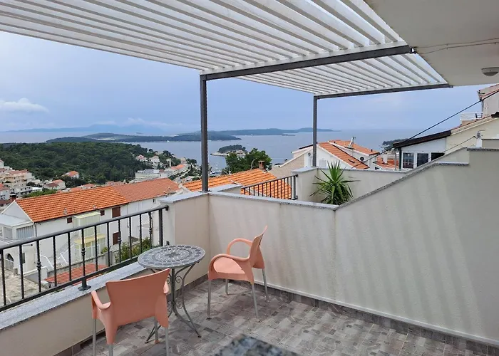 Benjak شقة هفار